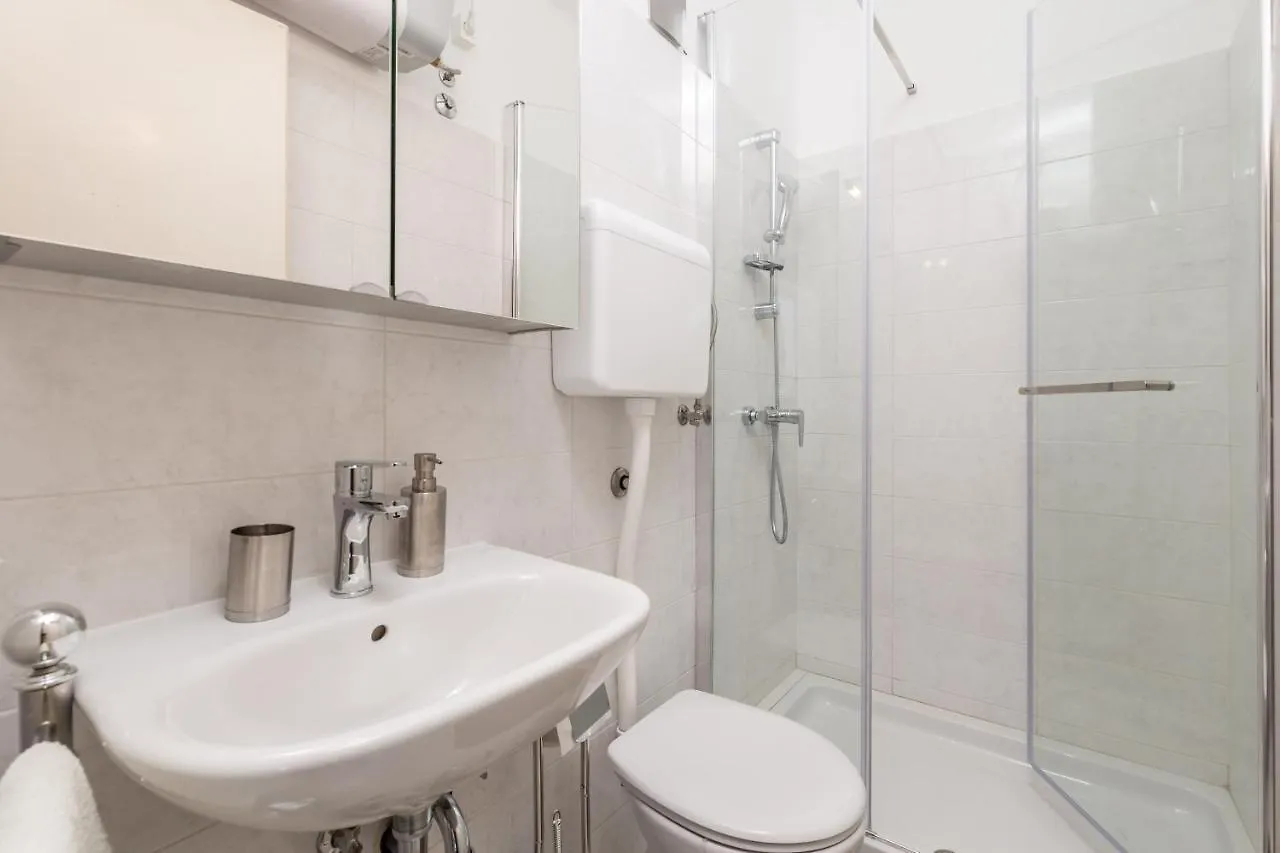 Apartments Vilma Opatija